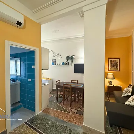 Satrico43 - San Giovanni Apartman